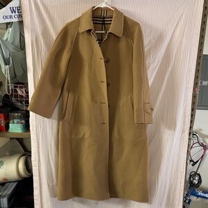 Vintage Burberry Tan check reversible wool Trench Coat Sz missing (19”x 42”)